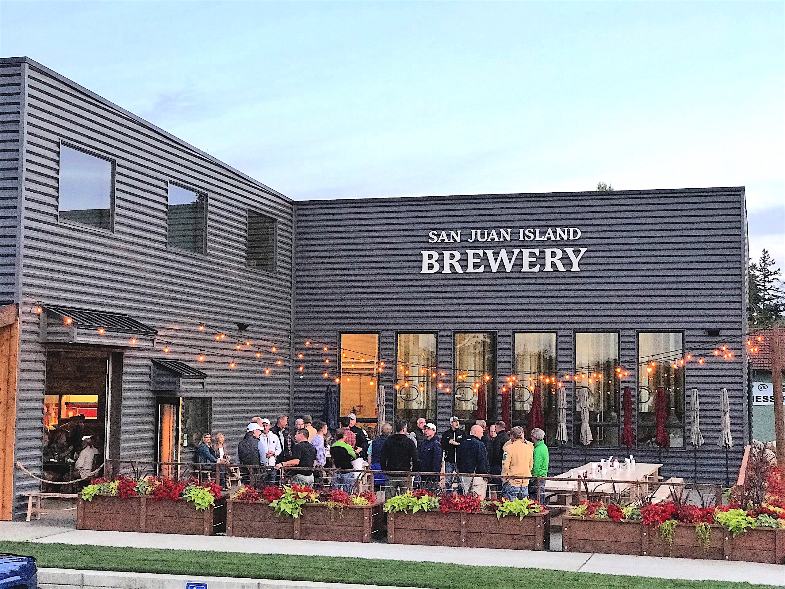 Beer Hopping in Friday Harbor Earthbox Inn